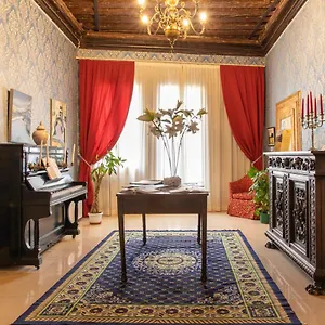 https://charming-venice-santa-fosca.hotelinveneto.com