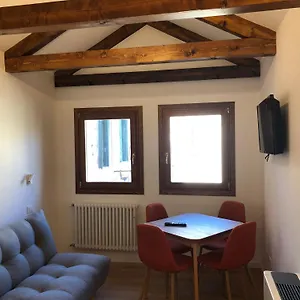https://bianca-cappello-house.hotelinveneto.com